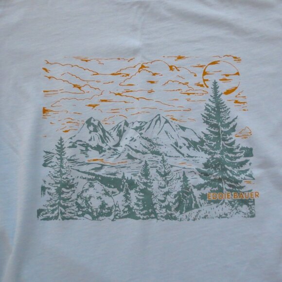 Eddie Bauer Graphic Tee with Mountain Landscape - Picture 4 of 5